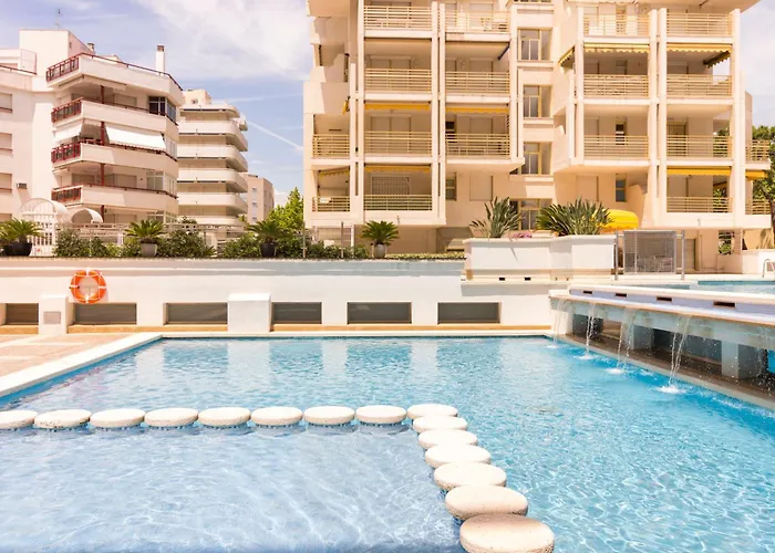 Novelty Iii Arysal 3 Apartment *