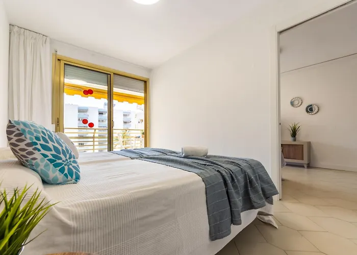 Novelty Iii Arysal 3 Apartment Salou