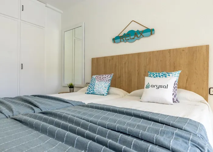 Novelty Iii Arysal 3 Apartment Salou