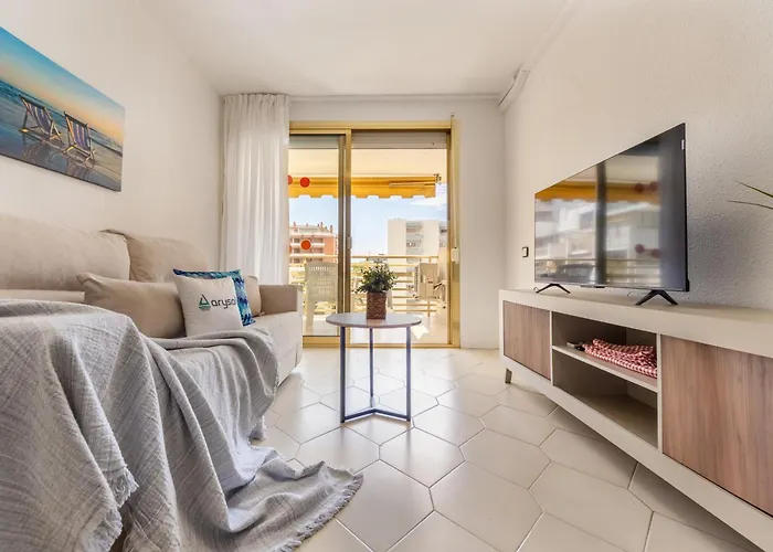 Novelty Iii Arysal 3 Apartment *