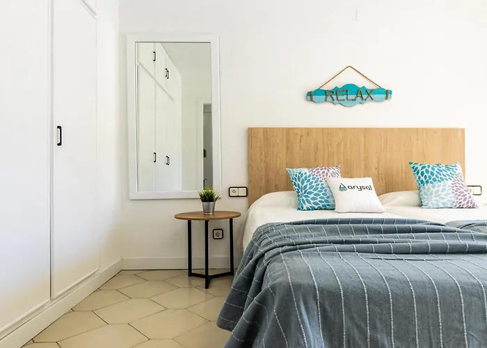 Novelty Iii Arysal 3 Apartment Salou